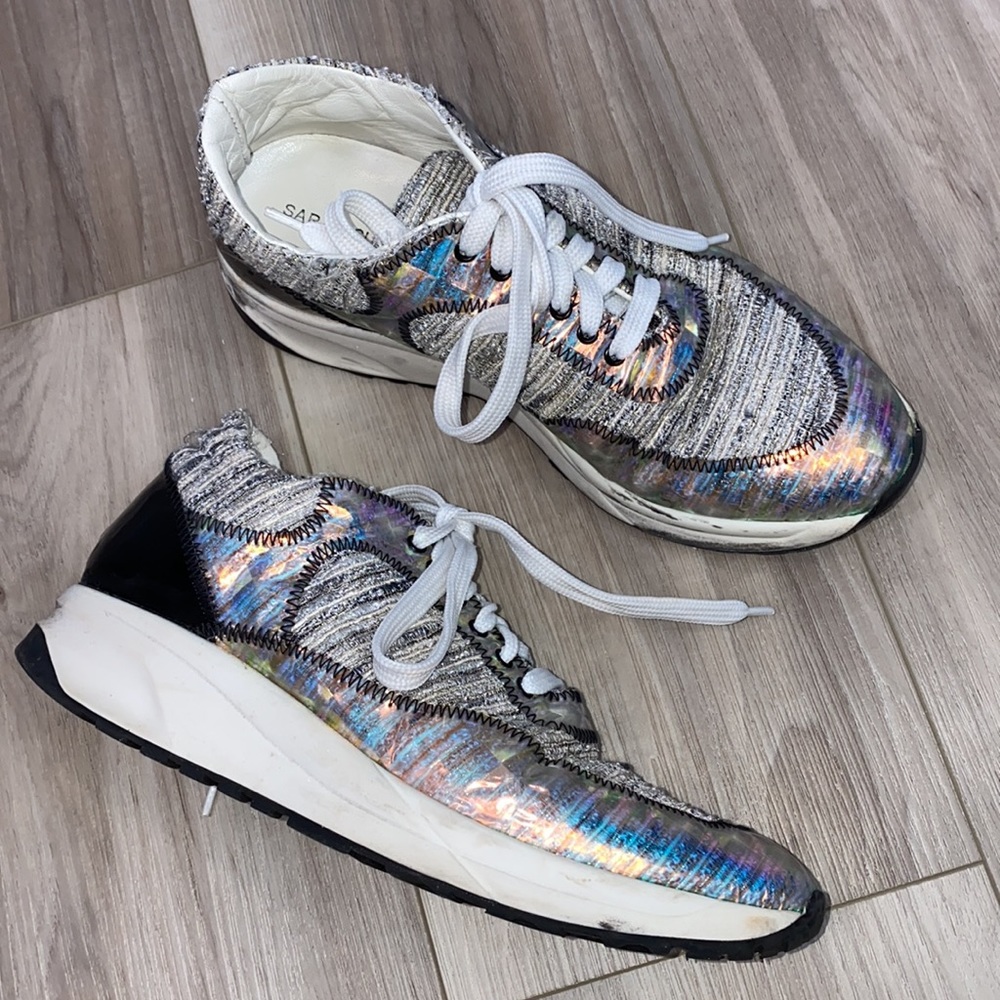 Iridescent Knit Lace-Up Women's Sneakers - Silver Multicolor